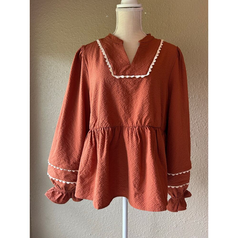 NWT Jodifl XL Rust Textured Peplum Blouse Scallop Trim Puff Sleeve Top - Picture 2 of 9